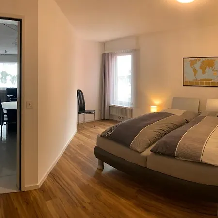 Quellenhof C01 アパート *